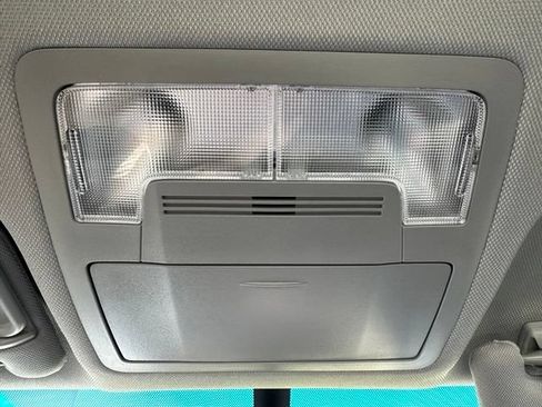 Used 2015 Toyota Camry XLE FWD image 23