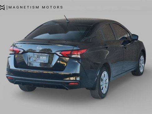 Used 2025 Nissan Versa S w/ Trunk Package FWD image 11
