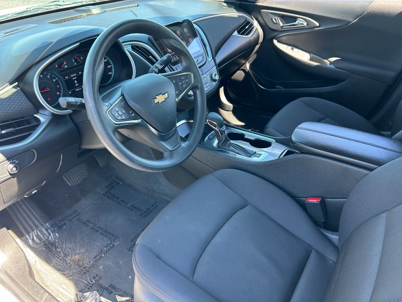 Used 2024 Chevrolet Malibu LT FWD image 23