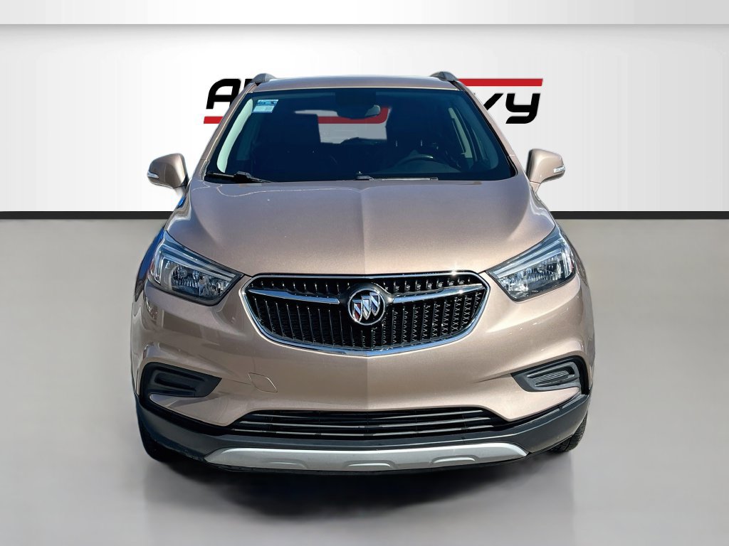 Used 2019 Buick Encore Preferred w/ Safety Package AWD/4WD image 2