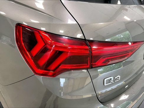 Used 2021 Audi Q3 2.0T Premium Plus AWD/4WD image 24