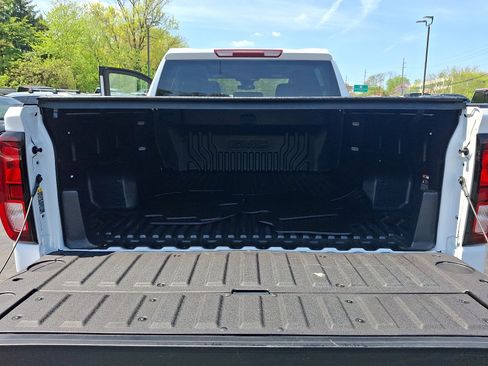 Used 2026 GMC Sierra 1500 Elevation image 28