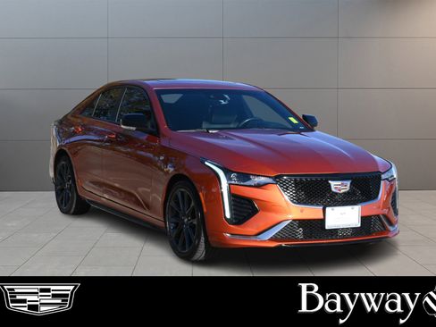 Used 2023 Cadillac CT4 Sport image 3