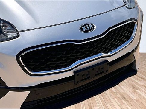 Used 2022 Kia Sportage LX FWD image 26