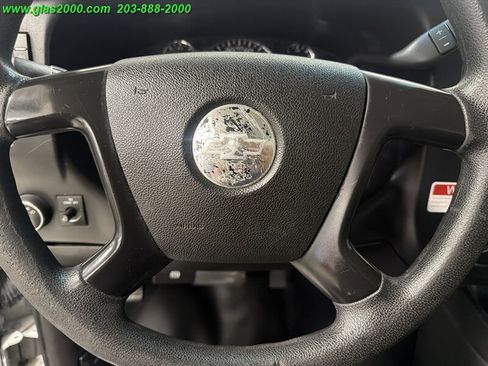 Used 2016 Chevrolet Express 3500 RWD image 22