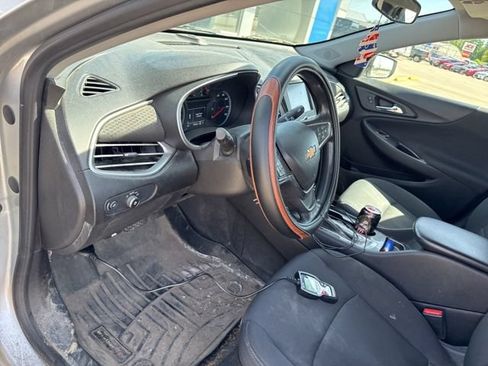 Used 2017 Chevrolet Malibu LS w/ LPO, Convenience Package 1 FWD image 12