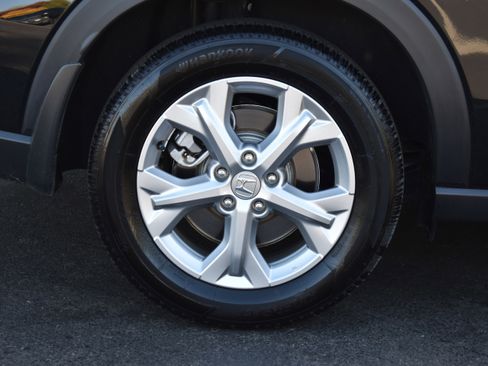 Certified 2024 Honda HR-V LX image 36