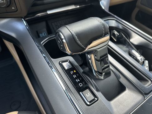 Used 2023 Ford F150 Lariat w/ Equipment Group 502A High image 30