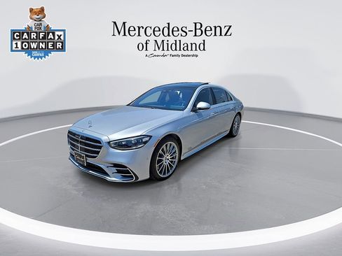 Used 2021 Mercedes-Benz S 500 4MATIC image 4