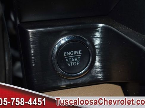 Used 2023 Ford F250 Lariat w/ Lariat Ultimate Package image 35