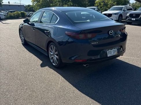 Used 2019 MAZDA MAZDA3 Sedan w/ Select Package FWD image 2