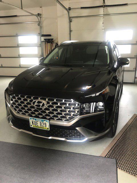 Used 2021 Hyundai Santa Fe Limited AWD/4WD image 5