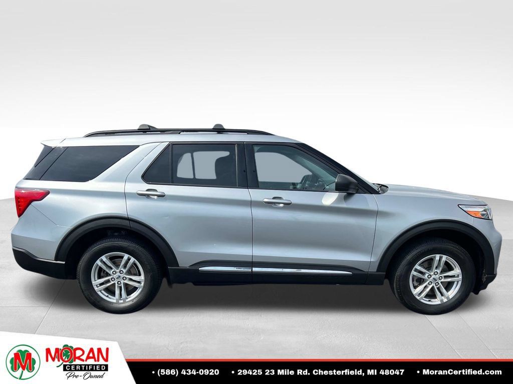 Used 2020 Ford Explorer XLT w/ Comfort Package AWD/4WD image 6
