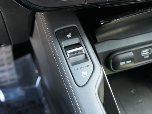 Used 2024 Kia Telluride SX image 22