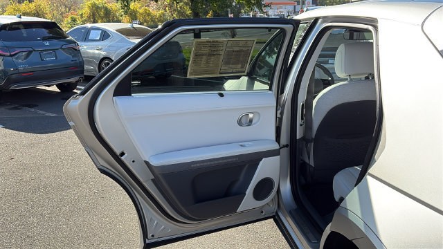 Used 2023 Hyundai Ioniq 5 Limited AWD/4WD image 23