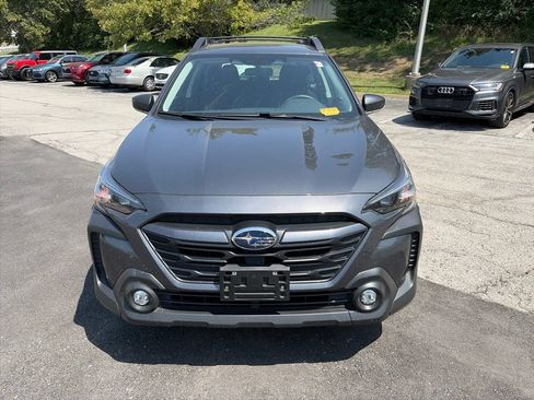Used 2024 Subaru Outback AWD/4WD image 2