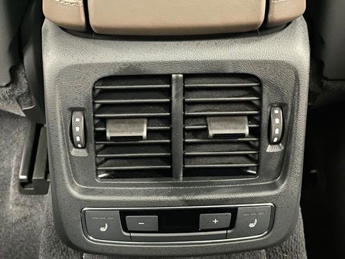 Used 2024 Audi e-tron GT Prestige w/ Prestige Package image 23