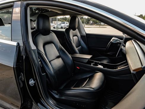 Used 2019 Tesla Model 3 Standard Range Plus RWD image 29