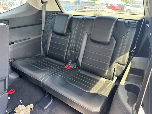 Used 2018 Volkswagen Atlas SEL Premium AWD/4WD image 12