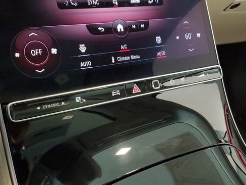 Used 2021 Mercedes-Benz S 580 4MATIC Sedan w/ AMG Line image 31