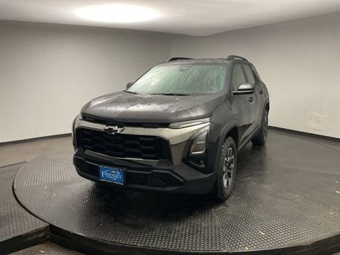 Certified 2025 Chevrolet Equinox ACTIV w/ Safety and Technology Package image 3