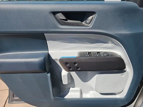 New 2025 Ford Maverick XLT image 26