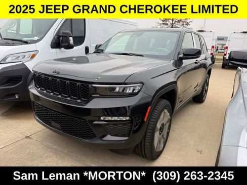 New 2025 Jeep Grand Cherokee Limited w/ Black Appearance Package image 3