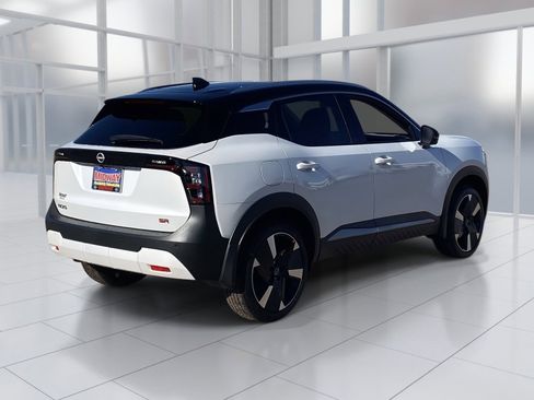 New 2026 Nissan Kicks SR w/ SR Premium Package image 6