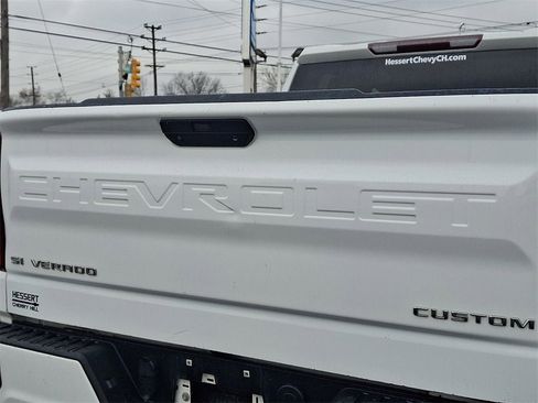 Certified 2020 Chevrolet Silverado 1500 Custom w/ Custom Value Package image 30