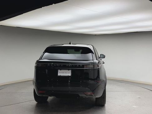 New 2026 Land Rover Range Rover Velar Dynamic SE image 3