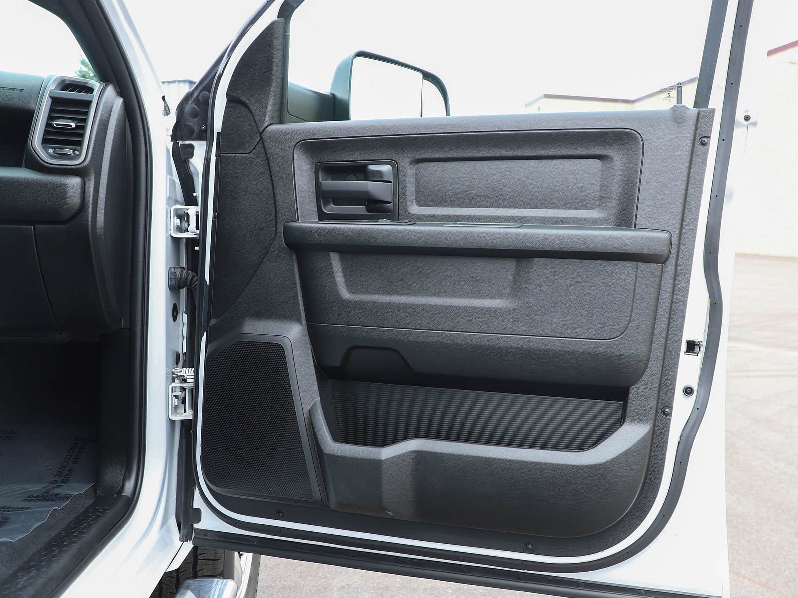 Used 2022 RAM 2500 Tradesman AWD/4WD image 9