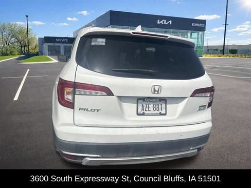 Used 2020 Honda Pilot Touring image 7