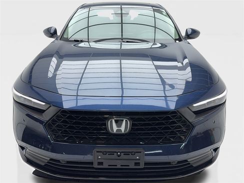 Used 2025 Honda Accord EX-L image 4