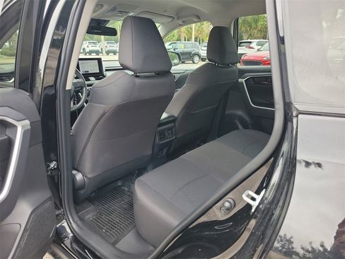Used 2025 Toyota RAV4 LE image 9