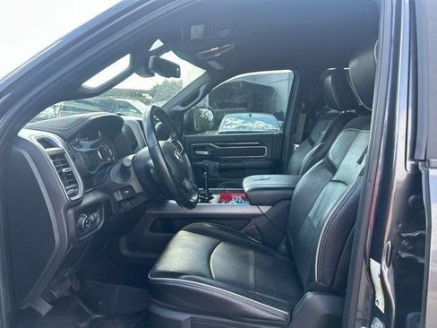 Used 2022 RAM 2500 Laramie w/ Night Edition AWD/4WD image 4