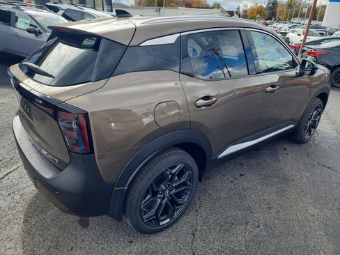 New 2026 Nissan Kicks SR w/ SR Premium Package image 8