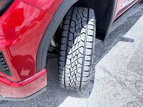 Certified 2023 GMC Sierra 1500 AT4 w/ Technology Package AWD/4WD image 26