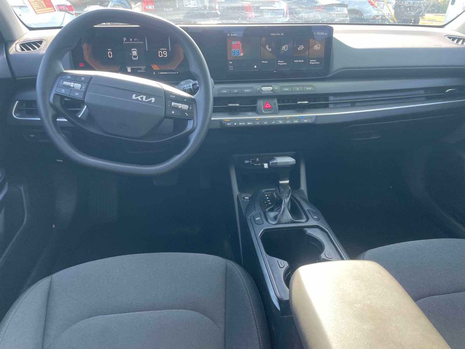 Used 2025 Kia K4 FWD image 14