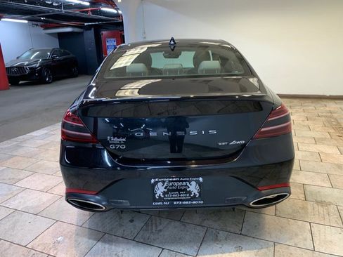 Used 2022 Genesis G70 3.3T w/ Sport Advanced Package image 6