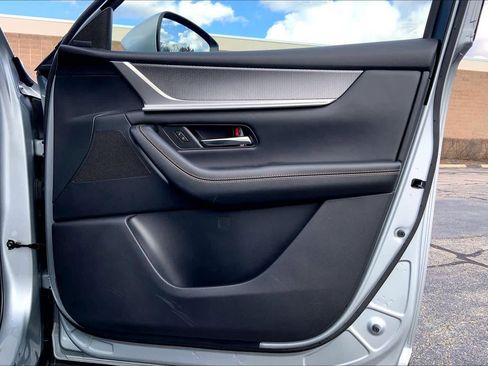 Used 2024 MAZDA CX-90 Plug-In Hybrid w/ Premium Plus image 23