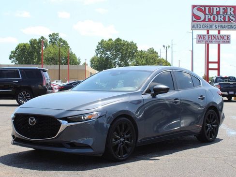 Used 2022 MAZDA MAZDA3 s image 6