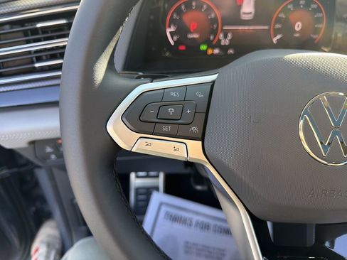 New 2026 Volkswagen Atlas Peak Edition AWD/4WD image 25