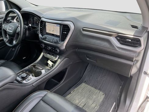 Used 2023 GMC Acadia AT4 w/ Technology Package image 32