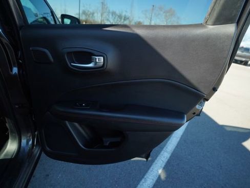 Used 2018 Jeep Compass Trailhawk w/ Leather Interior Group image 24