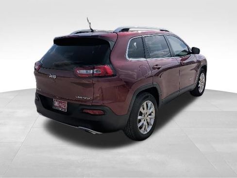 Used 2015 Jeep Cherokee Limited w/ Luxury Group AWD/4WD image 3