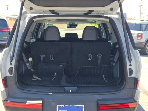 New 2025 Hyundai Santa Fe XRT image 7