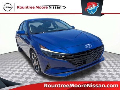 Used 2023 Hyundai Elantra SEL w/ Convenience Package