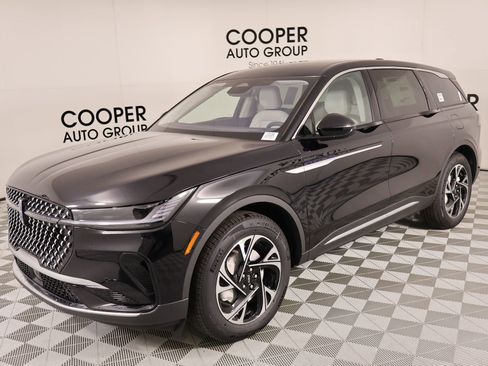 New 2026 Lincoln Nautilus Premier AWD/4WD image 10