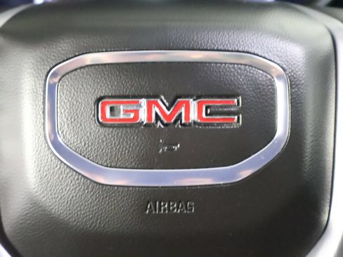 Used 2025 GMC Sierra 1500 SLT AWD/4WD image 31