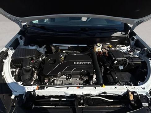 Certified 2022 Chevrolet Equinox LS w/ LS Convenience Package image 31